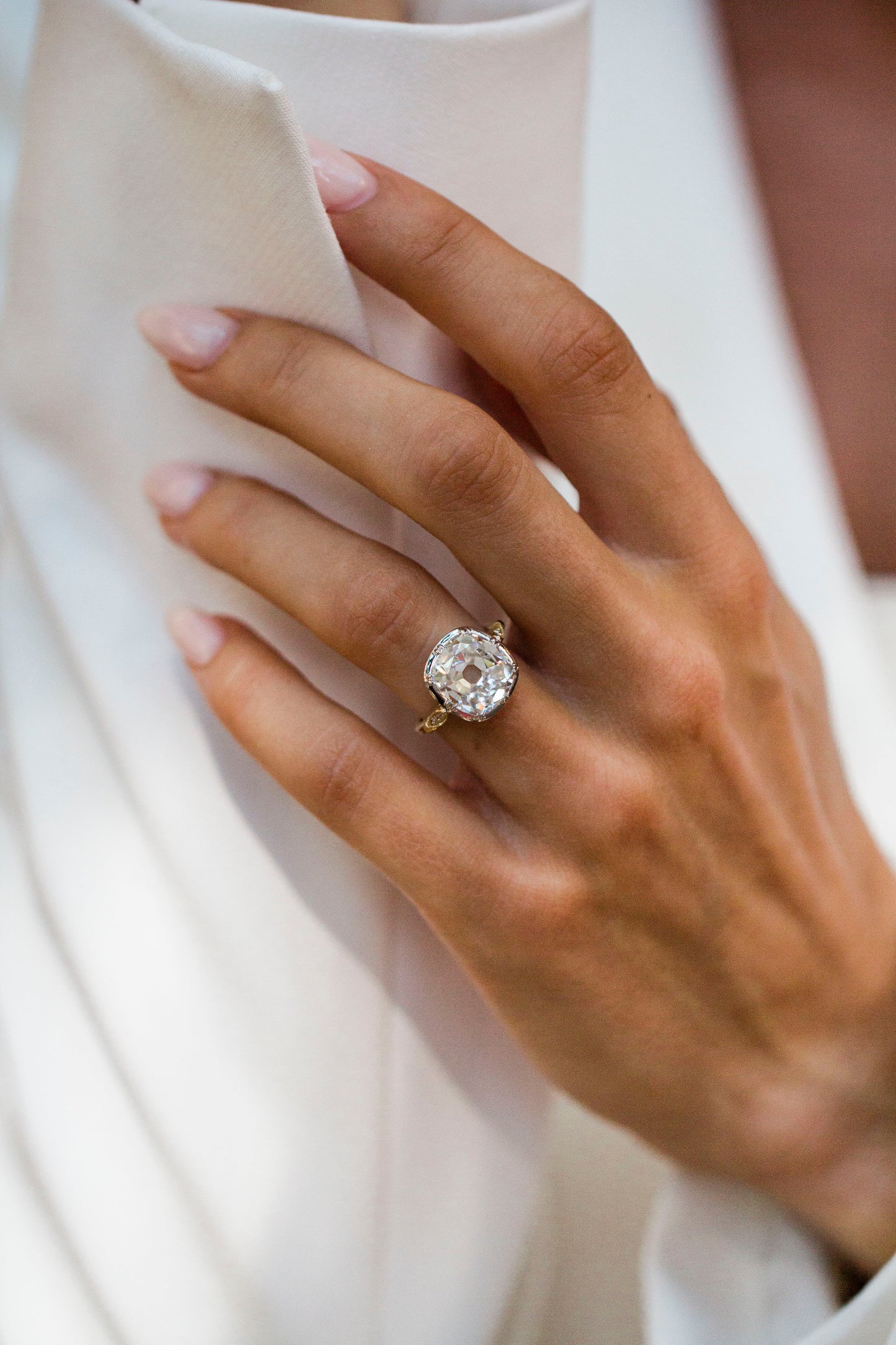 The Harlow Ring