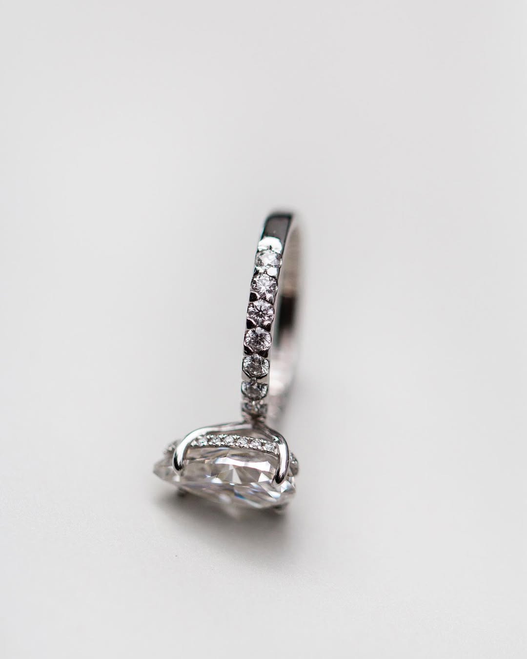 The Bella Ring