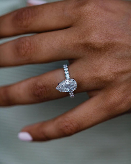 The Bella Ring